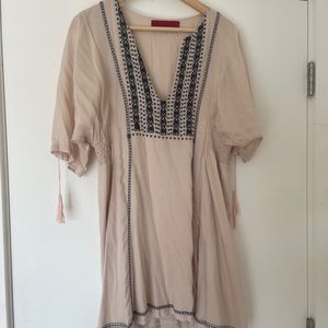 Tigerlily mini dress pink size 4